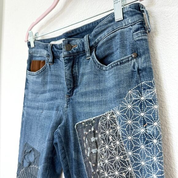 PILCRO Patchwork Embroidered Straight Leg Jeans Mid Rise Boho Indie Women 30 - Picture 3 of 6